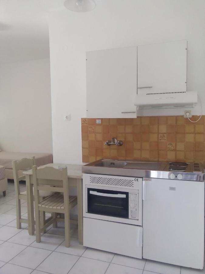 Gorgona Apartments & Studios إيبسوس المظهر الخارجي الصورة